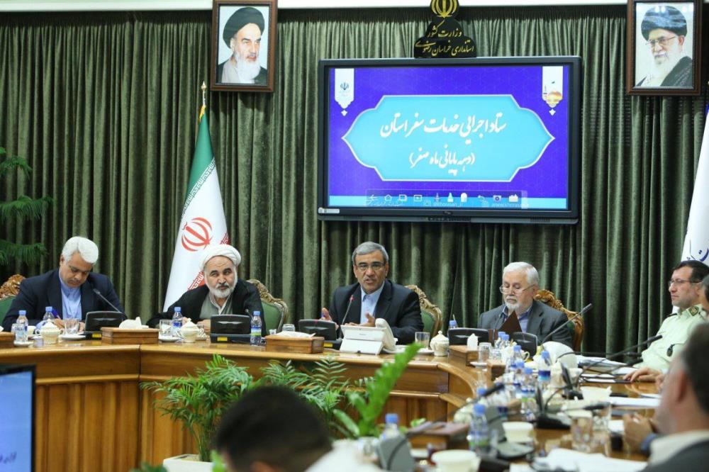 استاندار خراسان رضوی بر میزبانی شایسته از زائران دهه پایانی صفر تاکید کرد